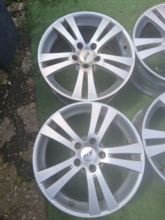 17цола 5×114.3 ц.67.1 ет40  за Киа Мицибиши  ХЮНДАЙ  Мазда