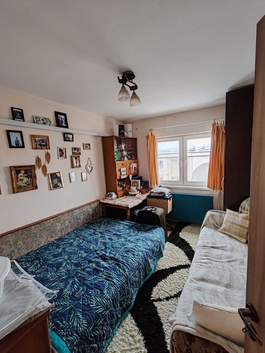 Vand apartament 3 camere str. Dunarii