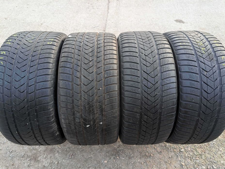 SET 4 Anvelope Iarna 275/40 R21 + 315/35 R21 PIRELLI Scorpion Runflat