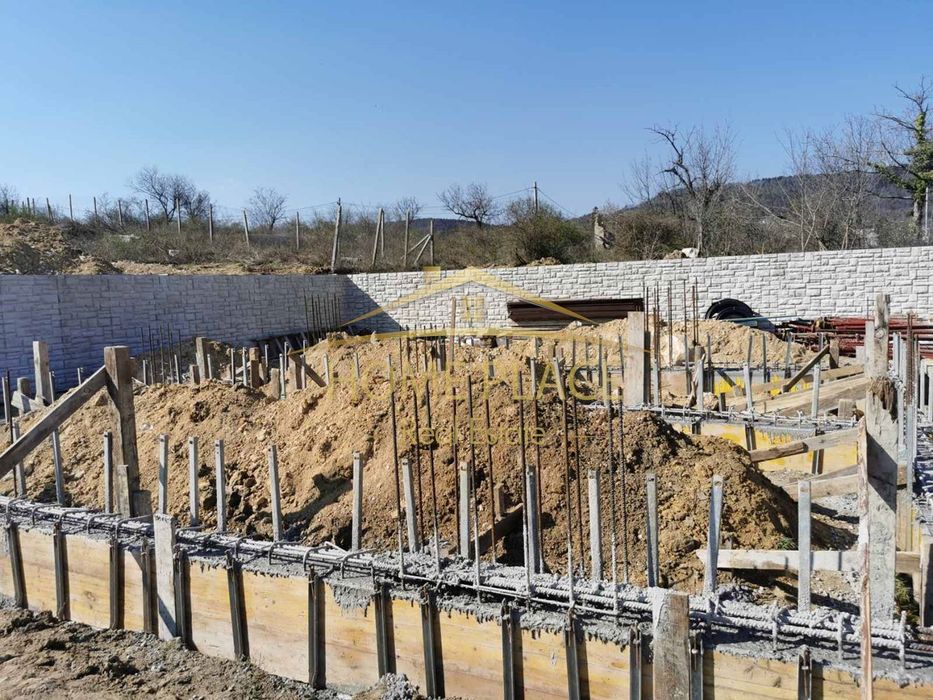 Продава се Къща в Варна, Изгрев - 250 кв.м за 1660 €/кв.м - Снимка #8