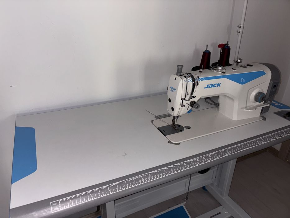 Тігін машинасы сатылады