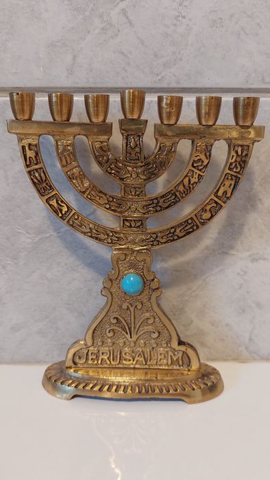 Sfeșnic Evreiesc Menora