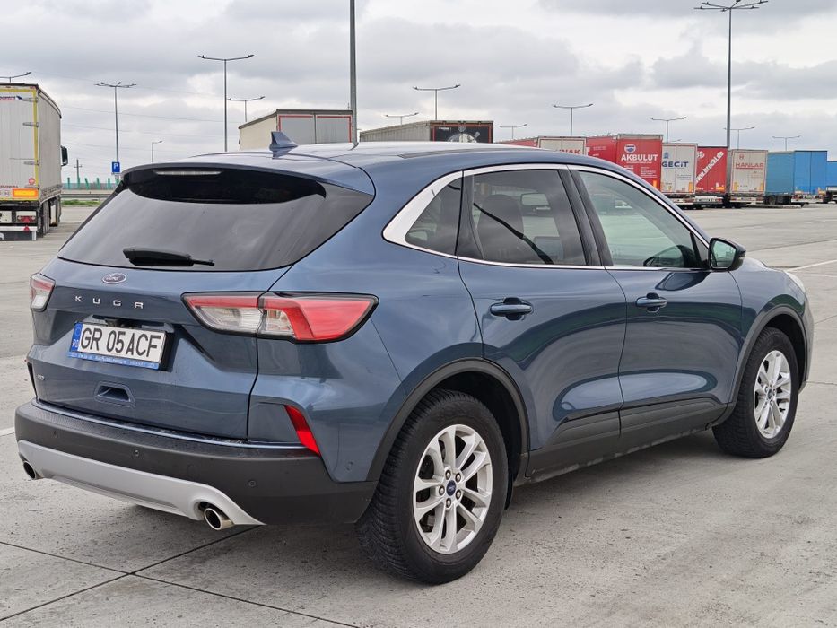 FORD Kuga 2021 — imagine 4