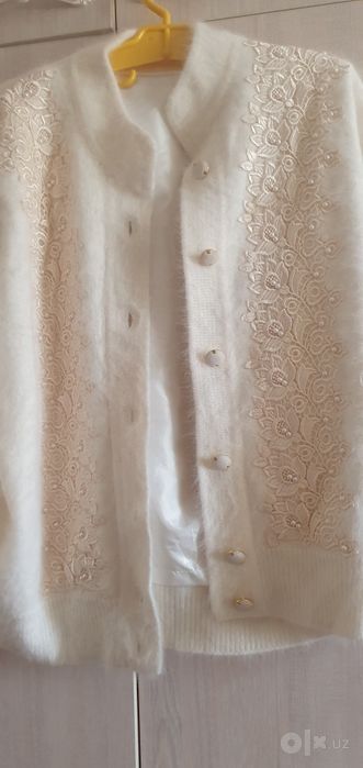 Кофточка новая 48,50 р,ангорка тёплая с подкладом,  вязаная.