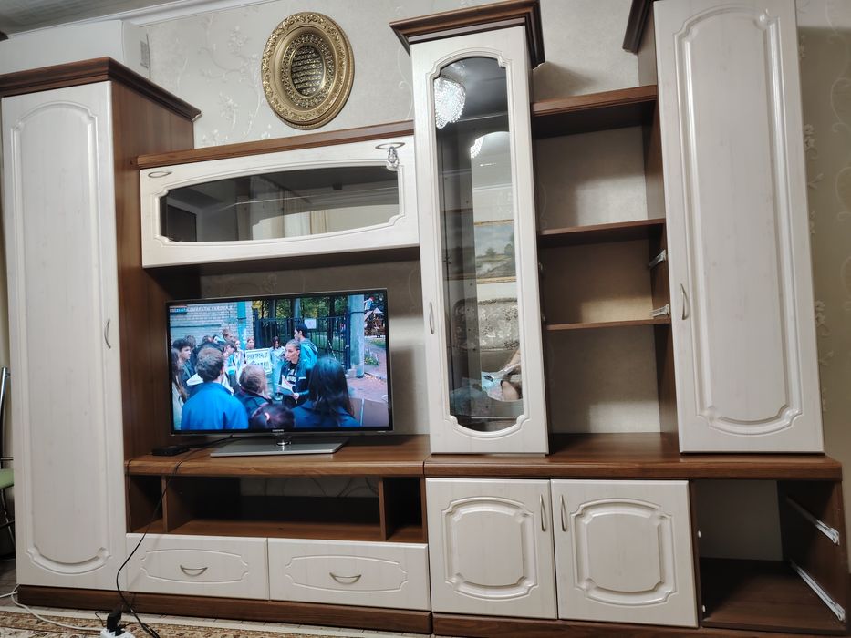 Шкаф стенка новая