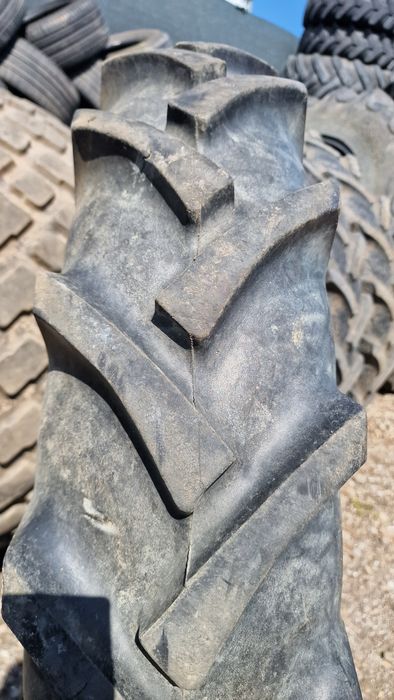 Cauciuc AGRI 8.3-32  marca Vredestein