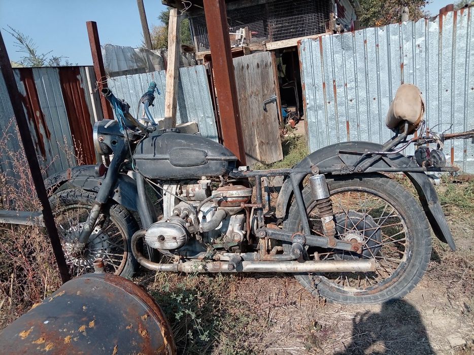 Продам мотоцикл урал