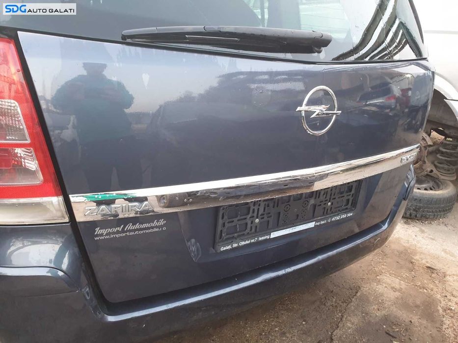 Brat Stergator Luneta Geam Sticla de pe Hayon Haion Portbagaj Opel Zafira B 2005 - 2011