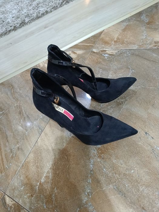 Pantofi catifea neagra