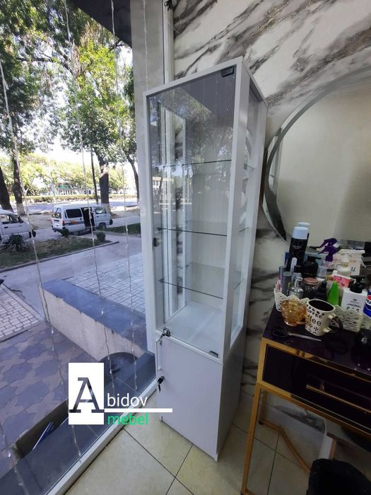 Витрина пенал стеллаж шкаф для Вашего бизнеса от производителя