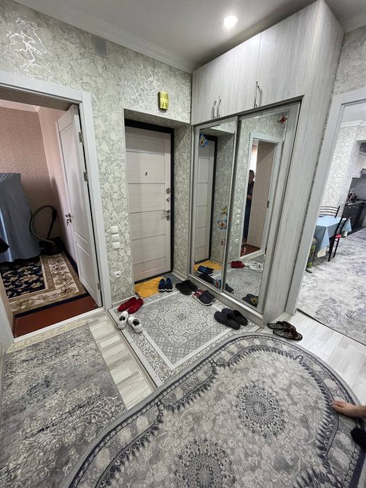 Продаётся 3- комнатная Квартира Ориентир Сингапур