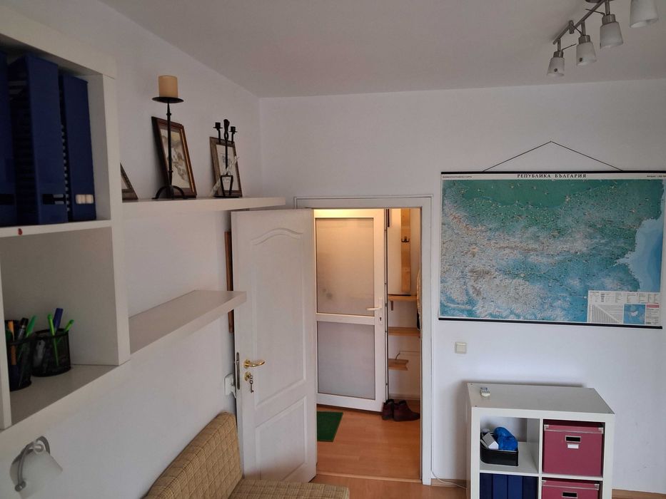 Дава се под наем Двустаен апартамент в Варна, Лятно кино Тракия - 70 кв.м за 448.8 € - Снимка #6