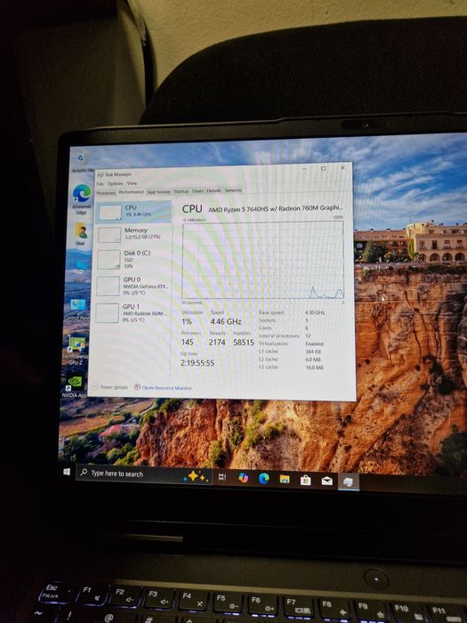 Lenovo LOQ 15APH8 ryzen 5 7640HS 512GB SSD 16GB RAM RTX 4060 8GB cu incarcator•Amanet Lazar Crangasi•56115
