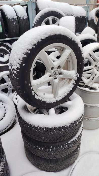 Vând roti Iarna , Skoda ,Audi, VW 17 inch