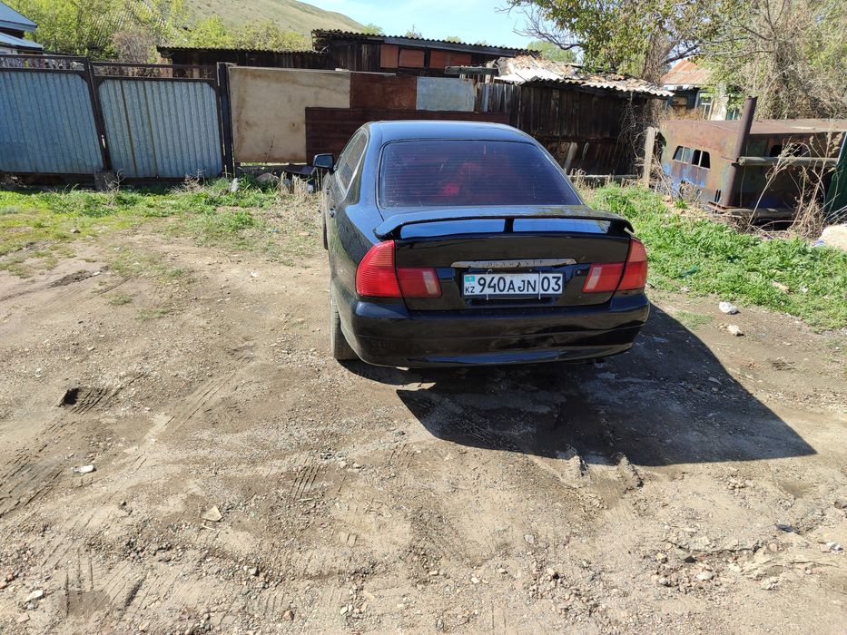 Продам Митсубиси диямант