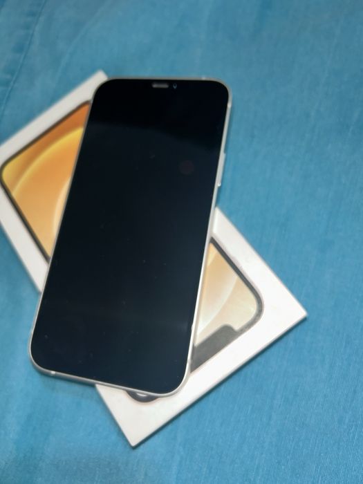 Iphone 12 64 GB impecabil