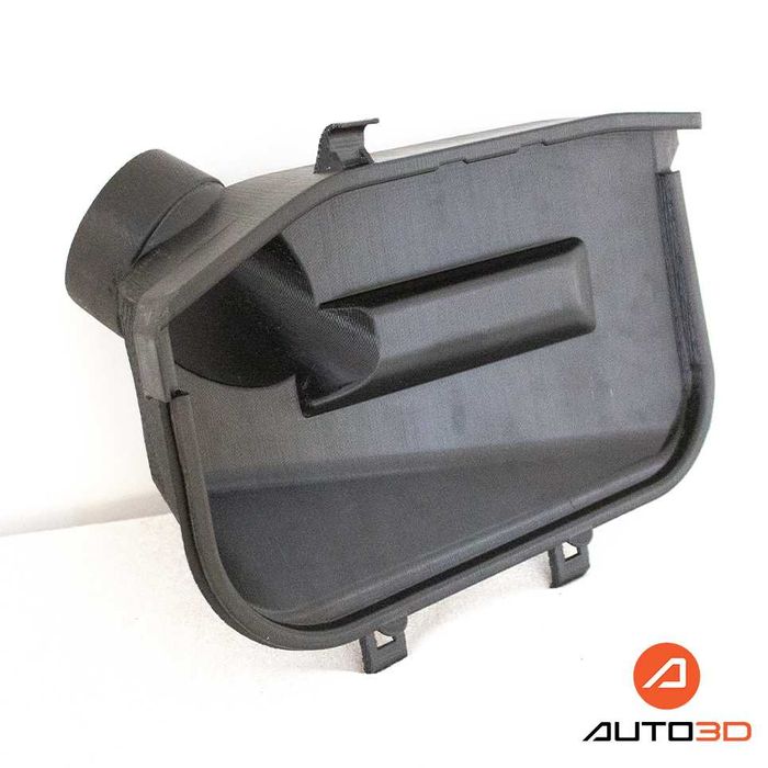 Капак въздушна кутия филтър двигател Е500 – Дясна