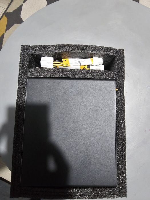 Miner crypto goldshell AL BOX III nou fara sursa