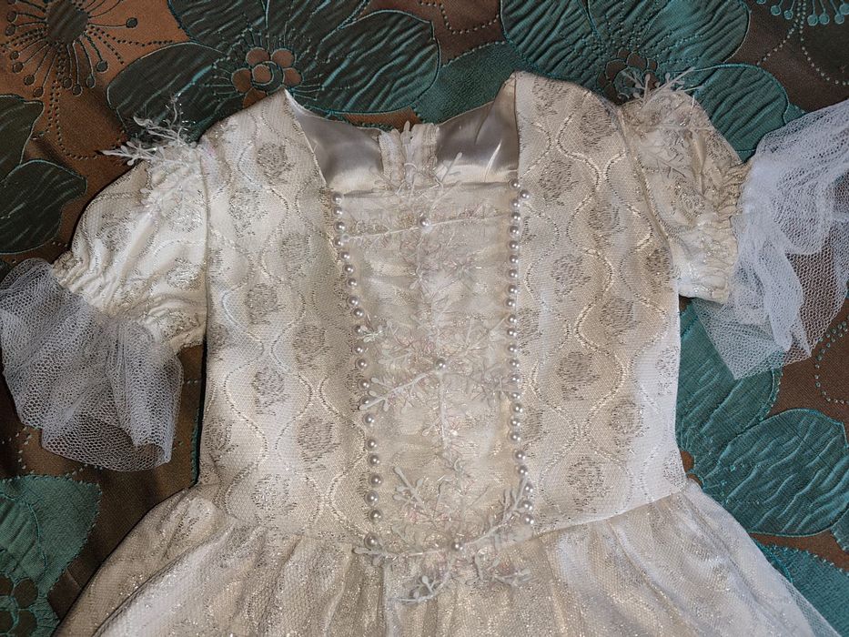 Продам детское платье