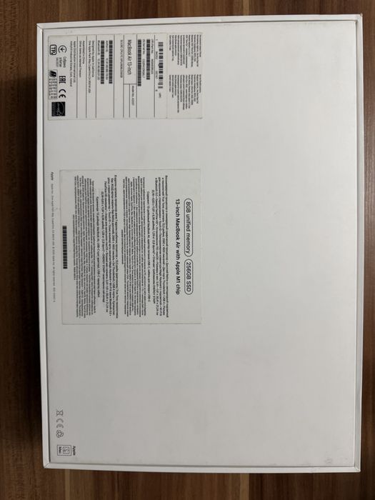 Macbook air M1 256 гб