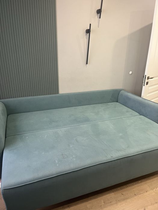 Продам спальную Кровать …….