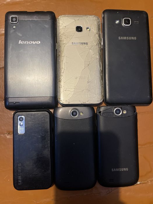 Продам телефоны Samsung