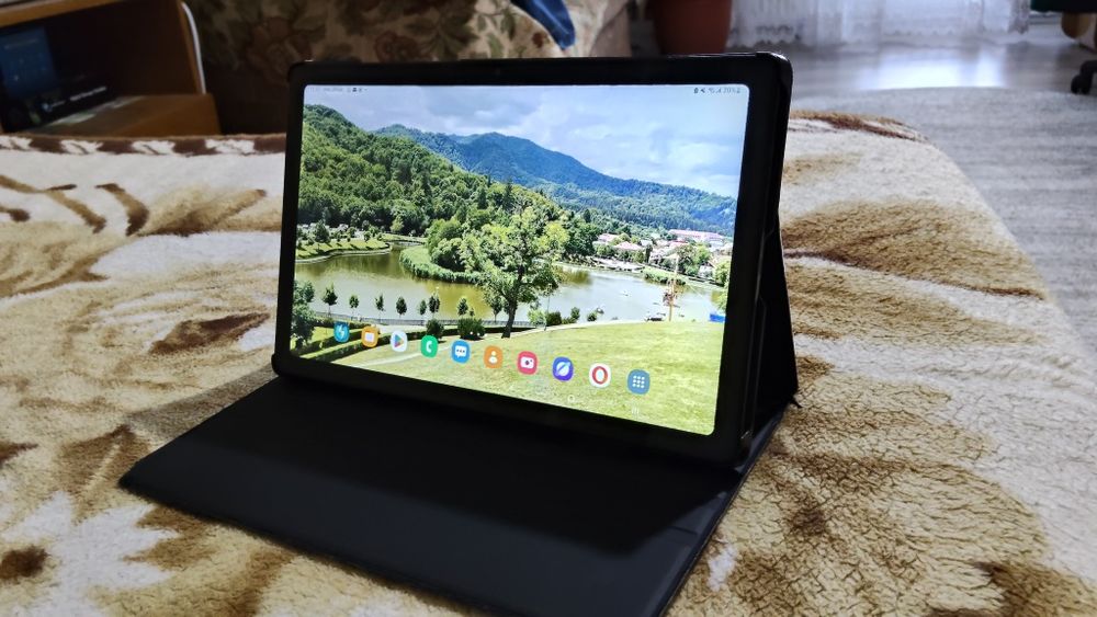 Samsung Tab A7 varianta cu SIM