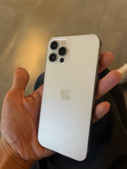 Iphone 12 pro sim/ e sim