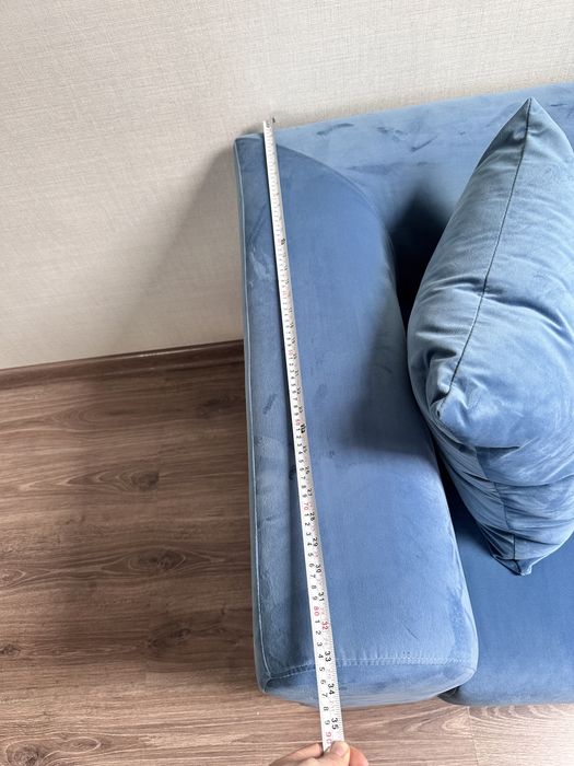 Новый стильный диван