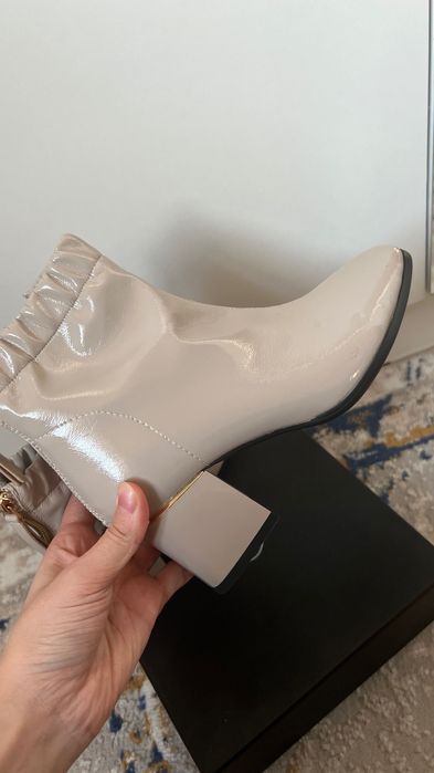 Сапоги  для женщин