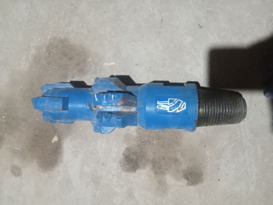 Долото Бицентричный долото