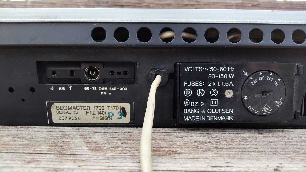 amplituner Bang&Olufsen beomaster 1700