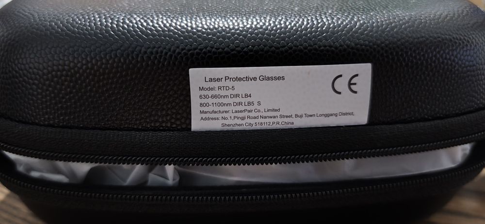 Ochelari laser noi