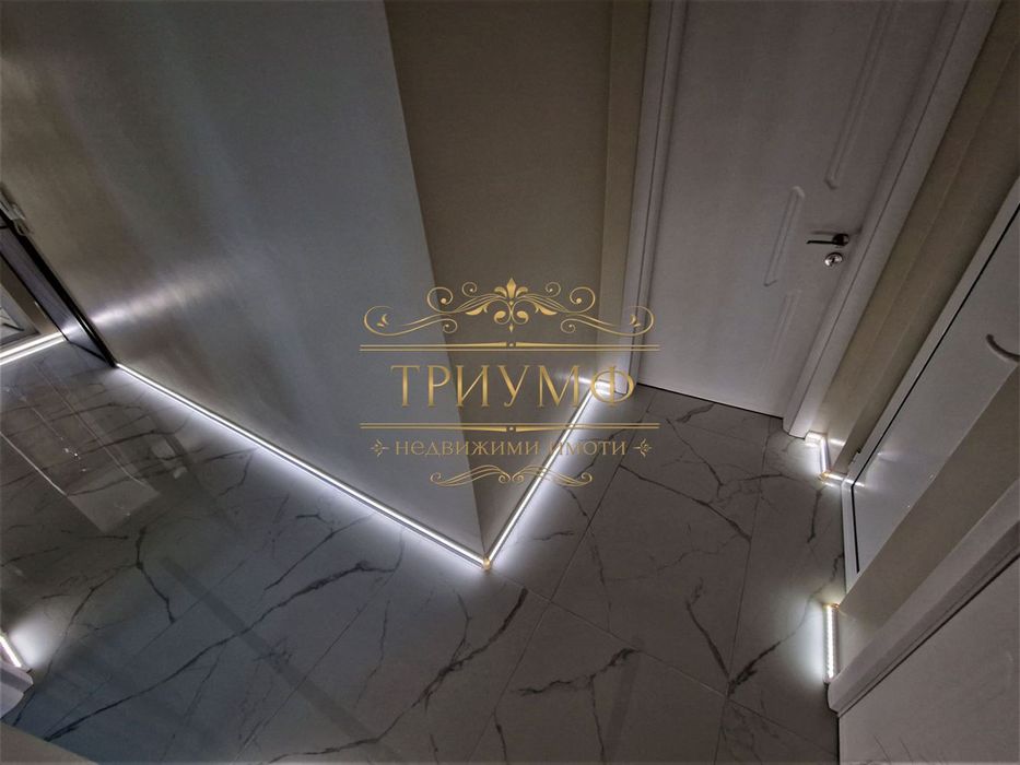 Продава се Тристаен апартамент в Варна, Възраждане 2 - 100 кв.м за 2550 €/кв.м - Снимка #4