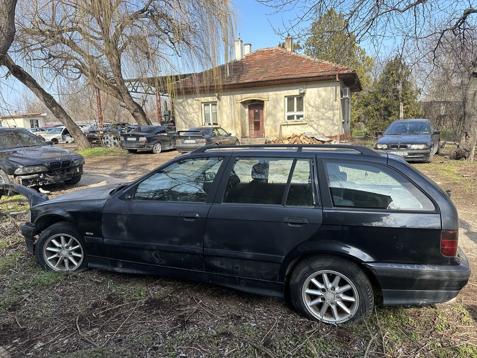 Bmw e36 316i facelift НА ЧАСТИ