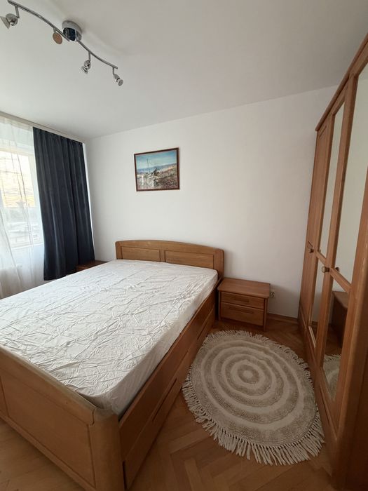 Inchiriez Apartament 3 camere