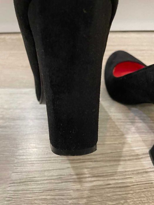 Д обувки Tendenz