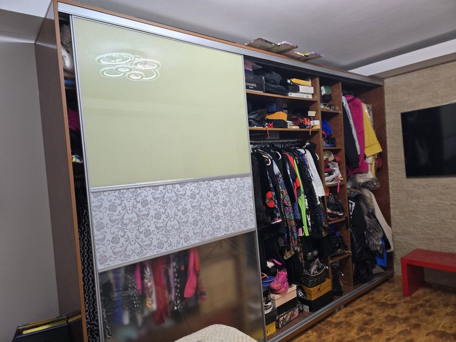 Reducere de la  400 la 350, ultima saptamana care il mai tin!!!Dressin