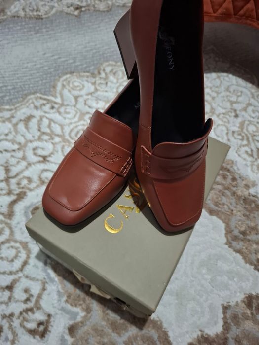 Туфли коричневые