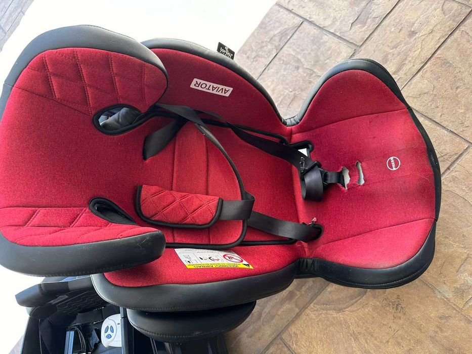 Детски стол за кола и  детска кола с дистанционно