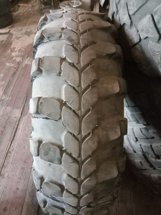 Покрышки от ГАЗ 66 вездеход