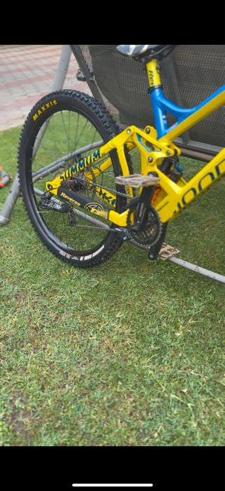 Bicicleta mondraker summum pro