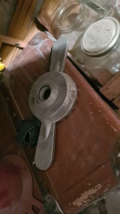 Затварачка за буркани