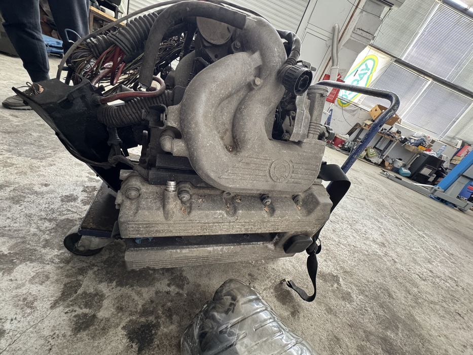 Двигател M42B18.
