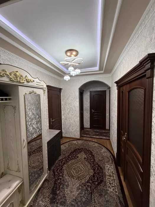 Квартира сотилади