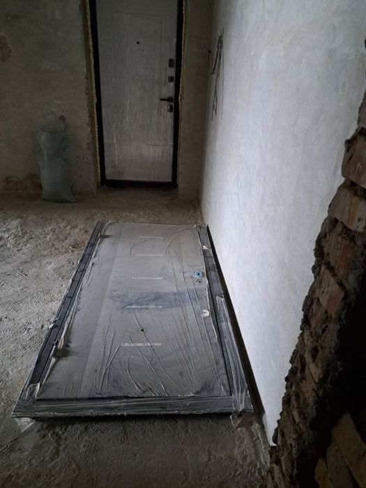 Темир ешик сотилади