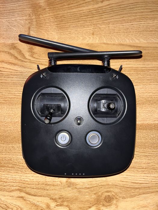 DJI Goggles V2 + DJI RC FPV (prima serie) – în stare excelentă