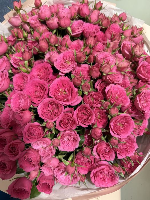 Кустовые розы.Свежие