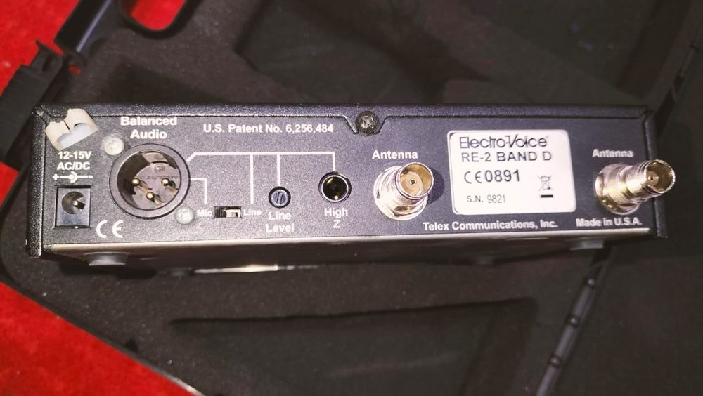 Vând microfon RE2 Electrovoice în București