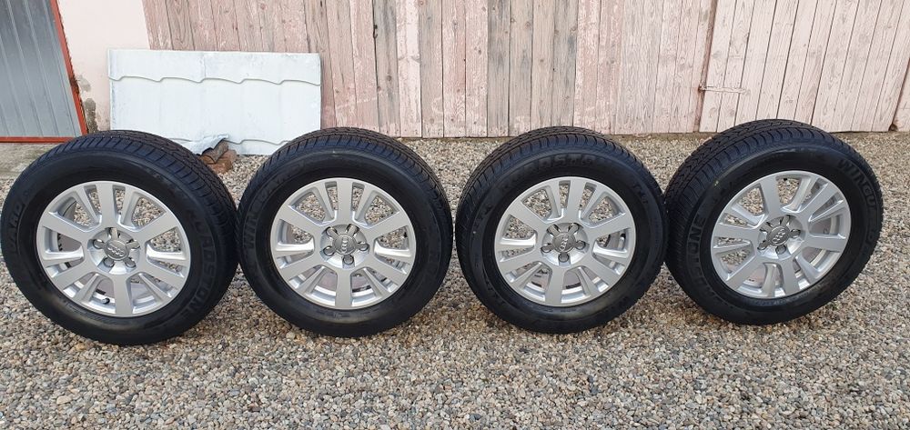Jante aliaj originale audi pe 16. 5x112. Cu cauciucuri de iarna.